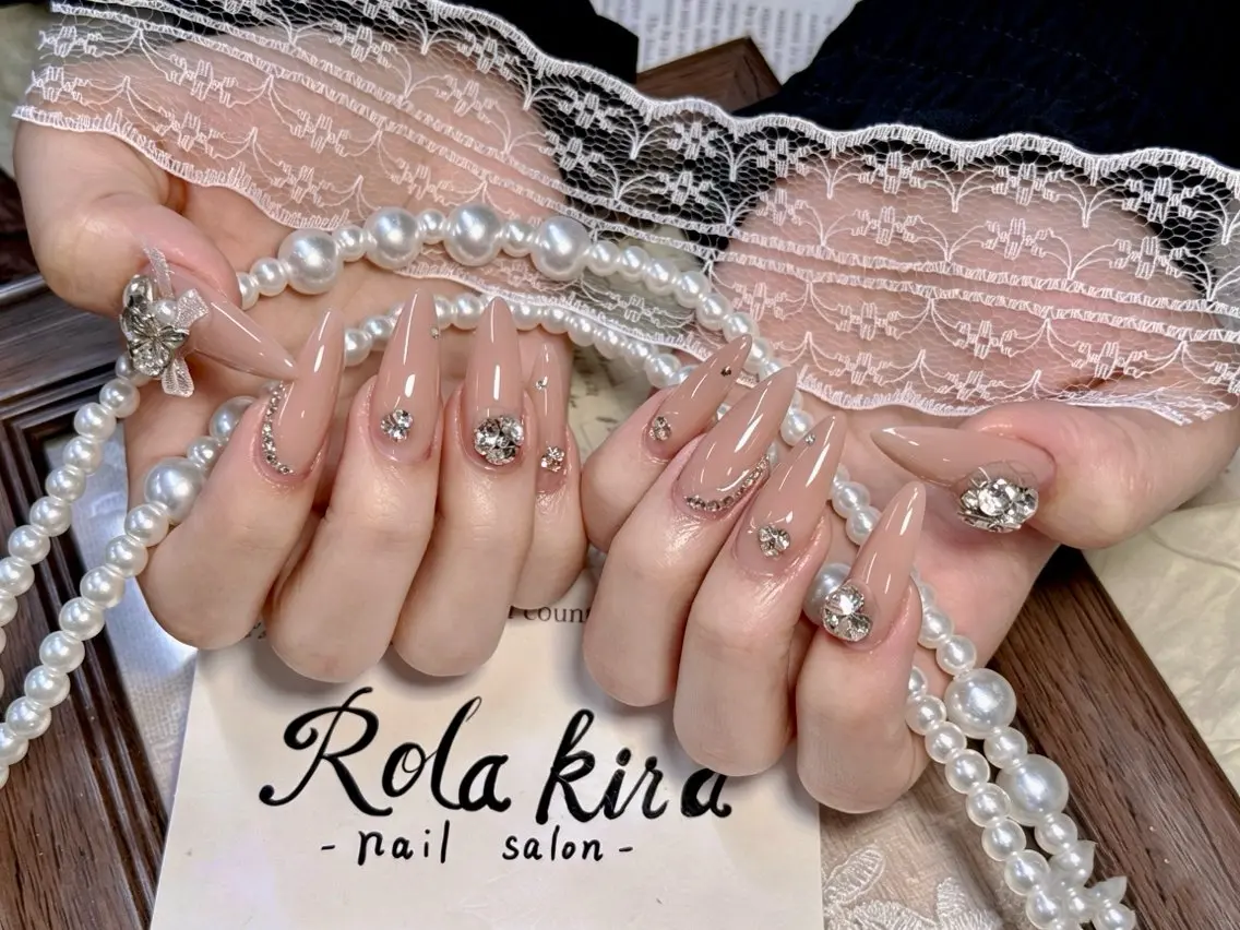 ネイル オーロラネイル チークネイル 長さ出し フットネイル フレンチネイル ハンドネイル Rola kira 麗のネイルデザイン