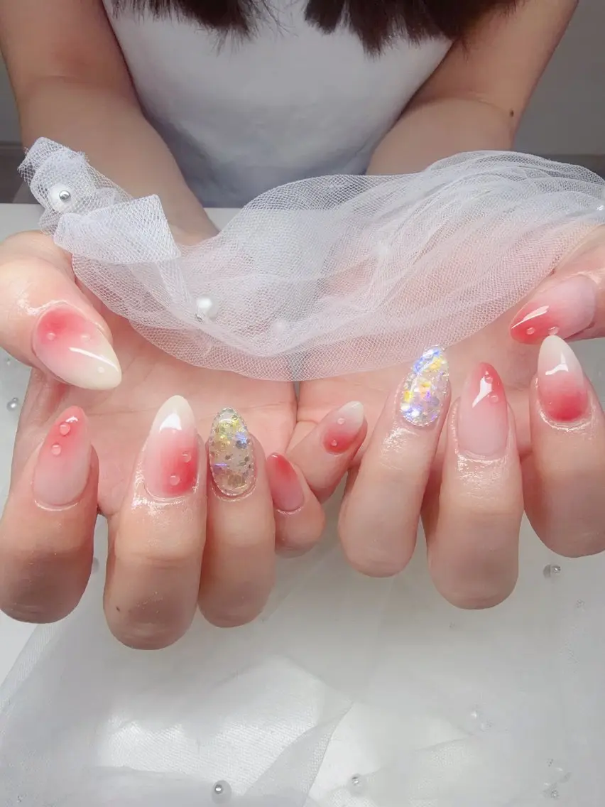 ネイル オーロラネイル チークネイル 成人式 長さ出し ジェルネイル ハンドネイル YUYI.nail salonのネイルデザイン