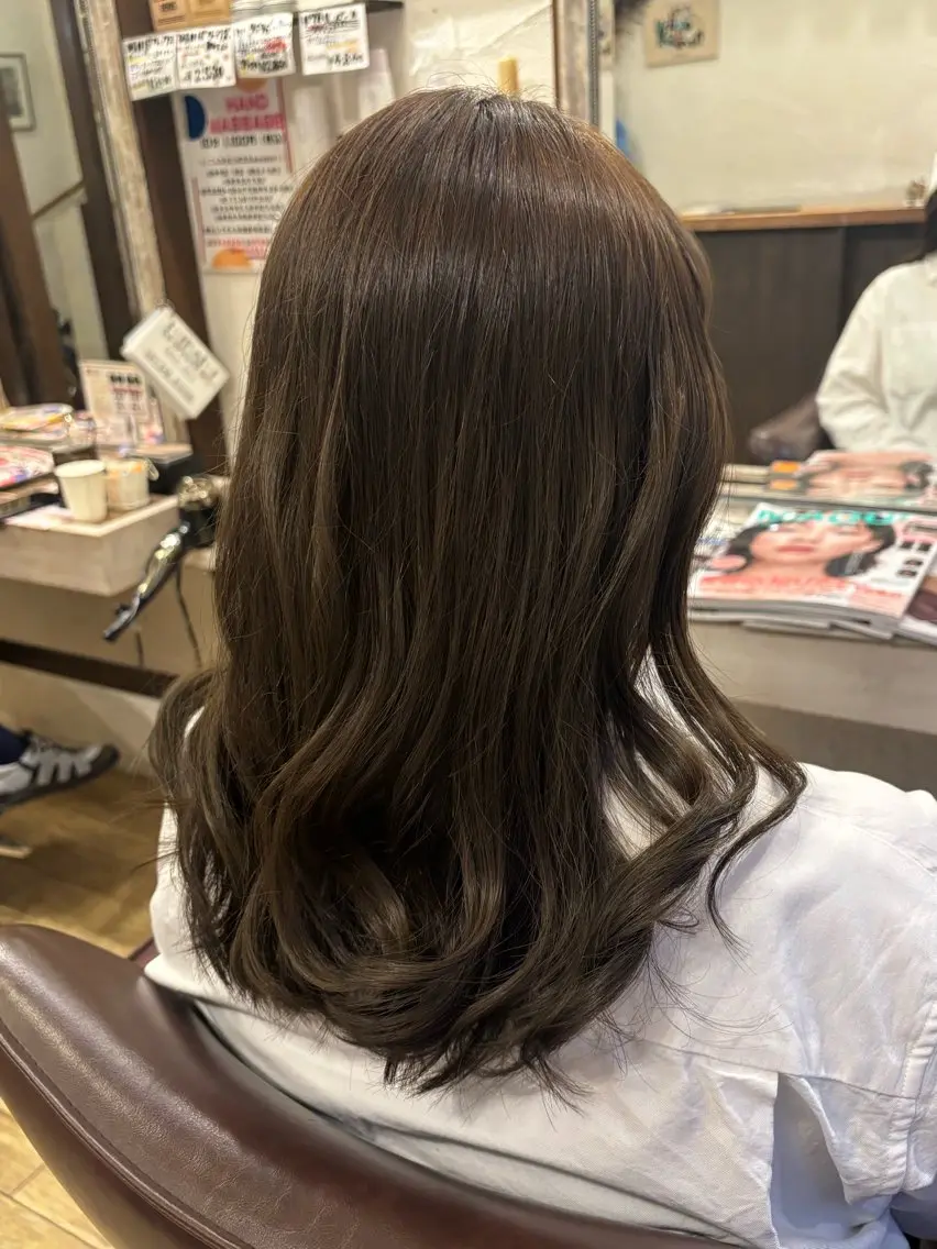 カラー 須内 星良/南台 /ショート/艶カラーのヘアスタイル