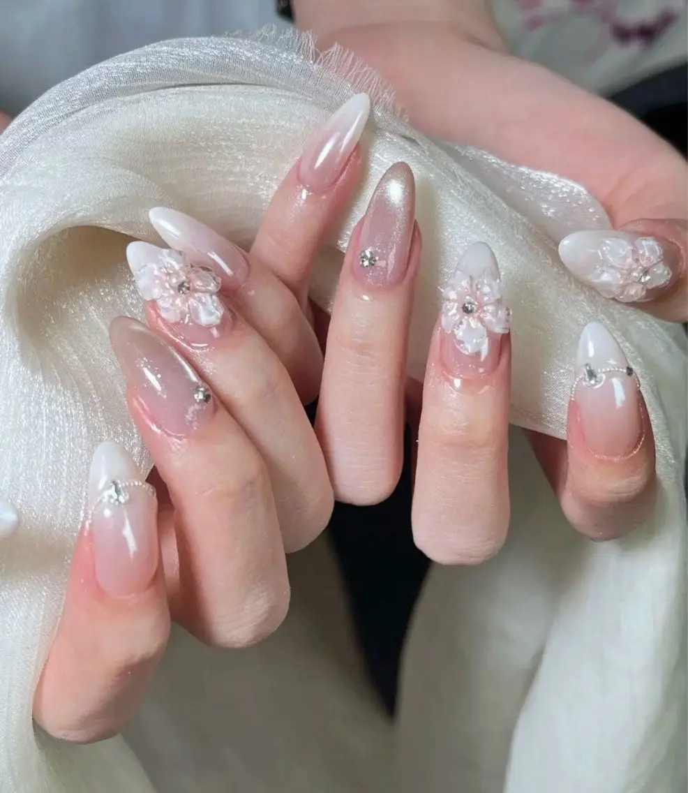 ネイル ハンドネイル COCO Nail Ayaseのネイルデザイン