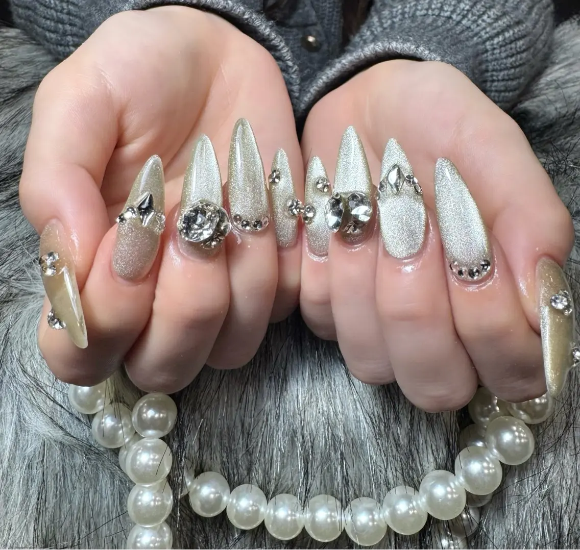 ネイル ハンドネイル Doris Nail Salonのネイルデザイン