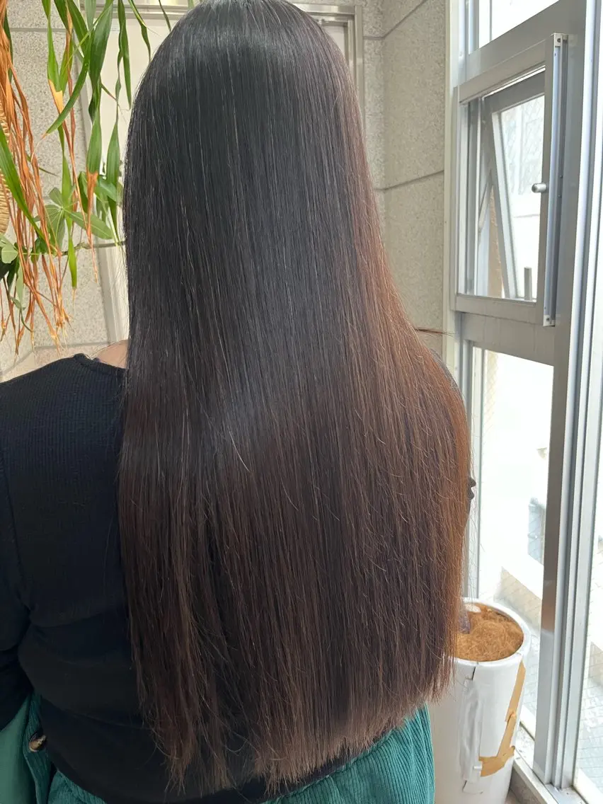 ロング 浦添 あらさきのヘアスタイル