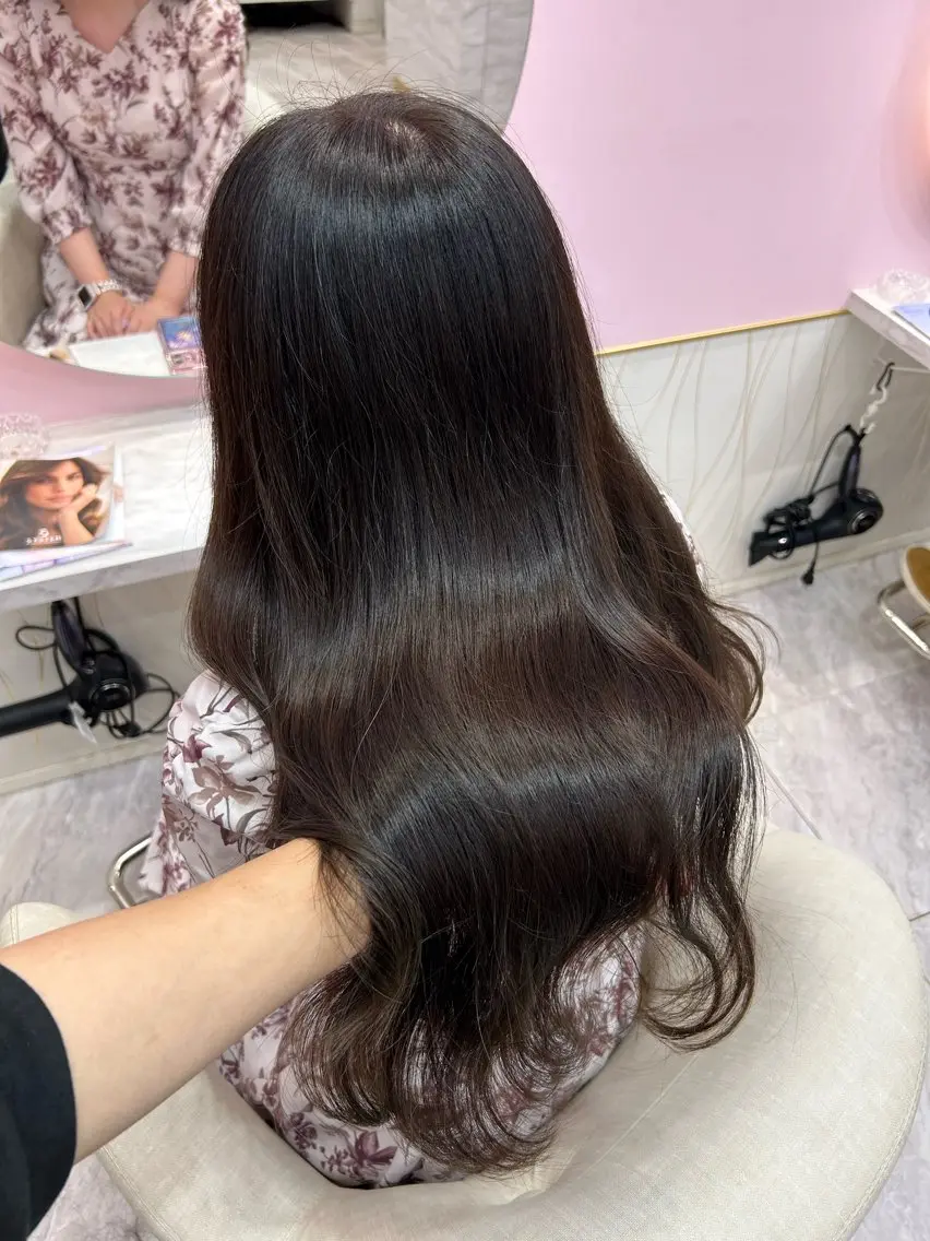 ロング カラー 【ADITION】 Konatsuのヘアスタイル