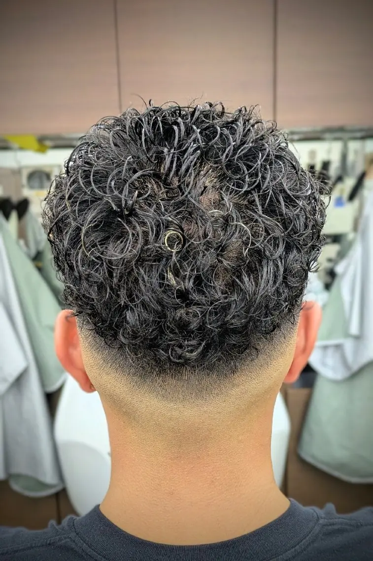 ショート パーマ 理容プラージュ燕三条 福井のヘアスタイル