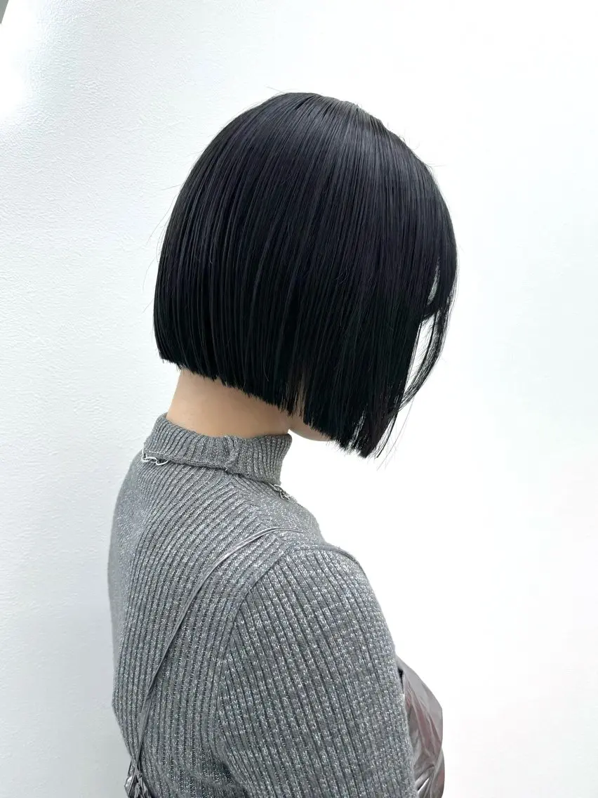 ショート カラー ヘアアレンジ カット ヘアカラー 縮毛矯正 トリートメント ヘッドスパ ヘアセット 縮毛矯正🤍 ボブ/ HIKARIのヘアスタイル
