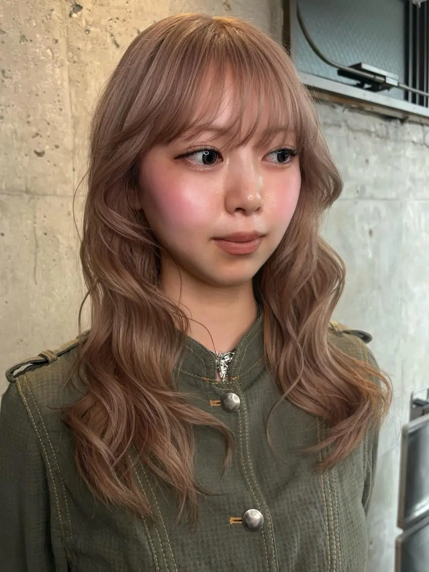 ロング ヘアカラー トリートメント Cocona 🦤 /ブリーチ/ショートのヘアスタイル