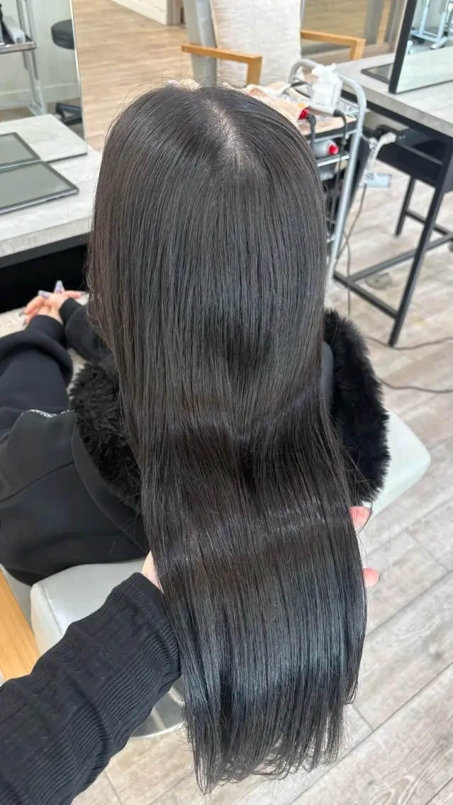 ロング ヘアカラー トリートメント 大木 唯月のヘアスタイル