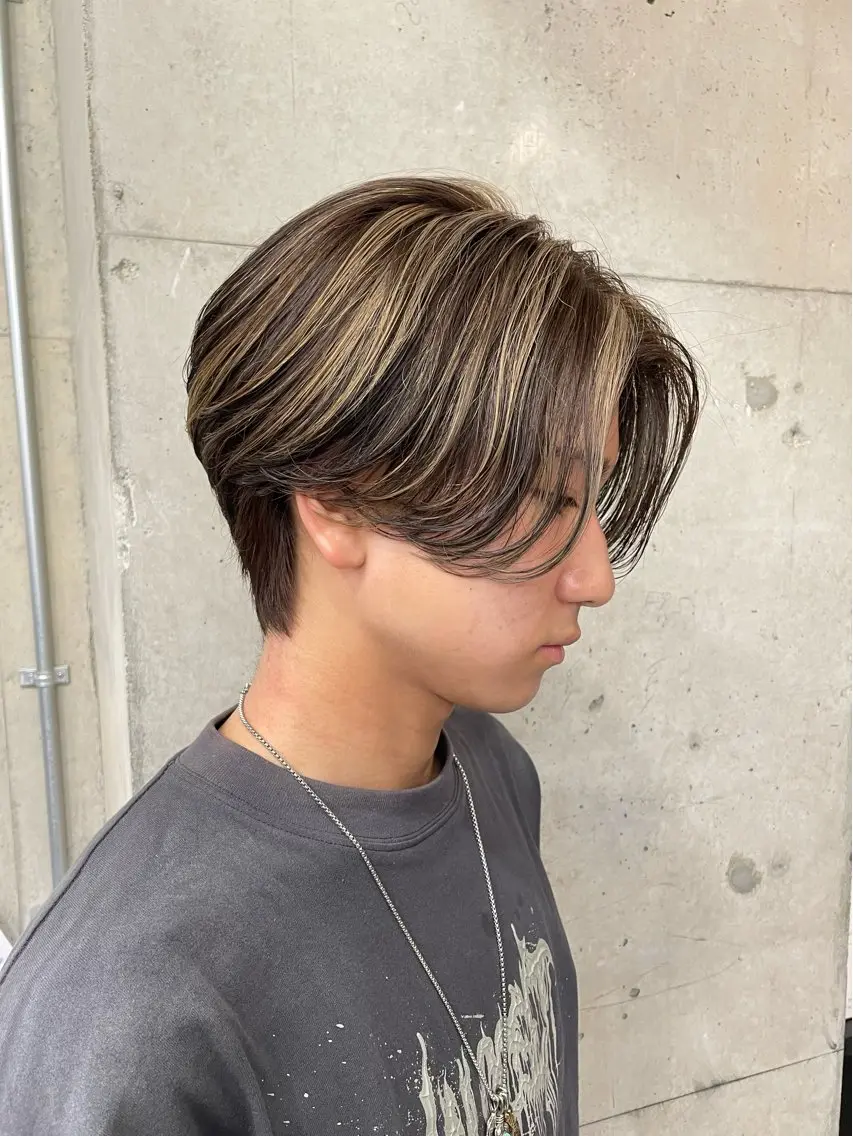 【メンズ限定】ハイライト+カット+マイクロバブルスパの写真