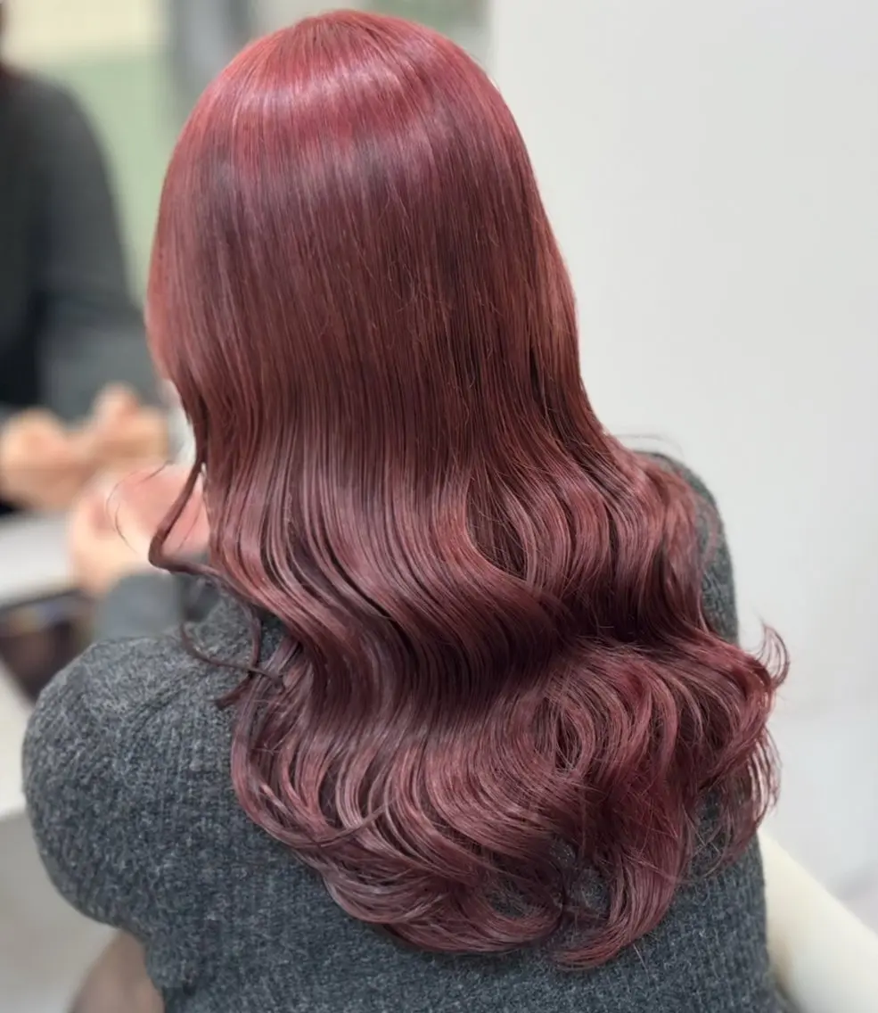 ロング カラー amane໒꒱うる艶 ブリーチ透明感カラーのヘアスタイル