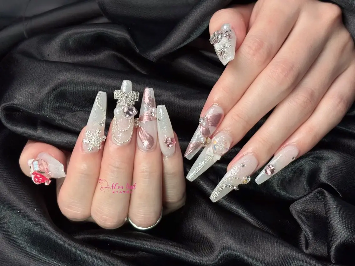 ネイル 桜ネイル 長さ出し フラワーネイル フレンチネイル ジェルネイル ハンドネイル ACon NailSalonのネイルデザイン
