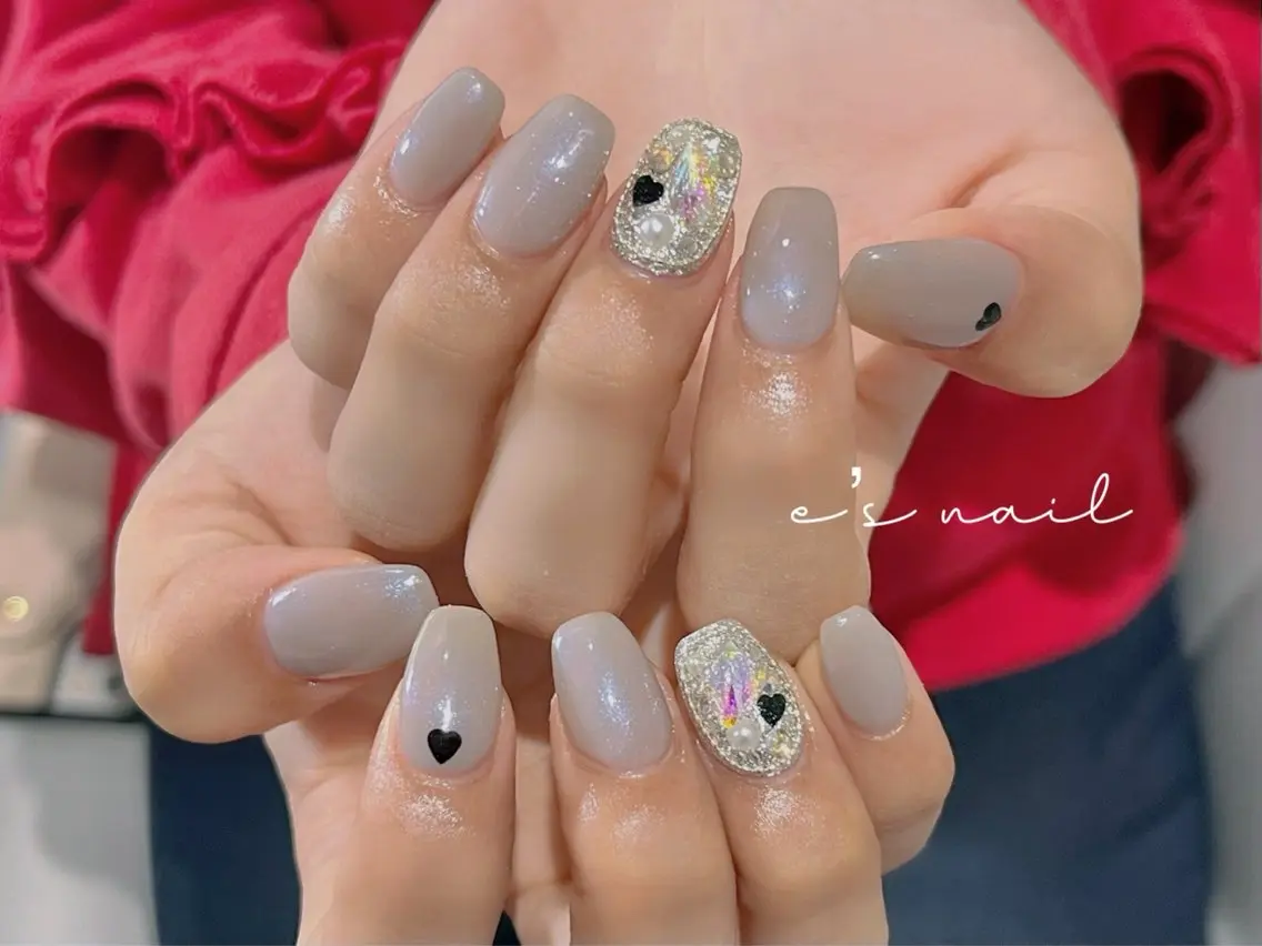 ネイル ハンドネイル ハンドケア e’s nail Lumièreのネイルデザイン