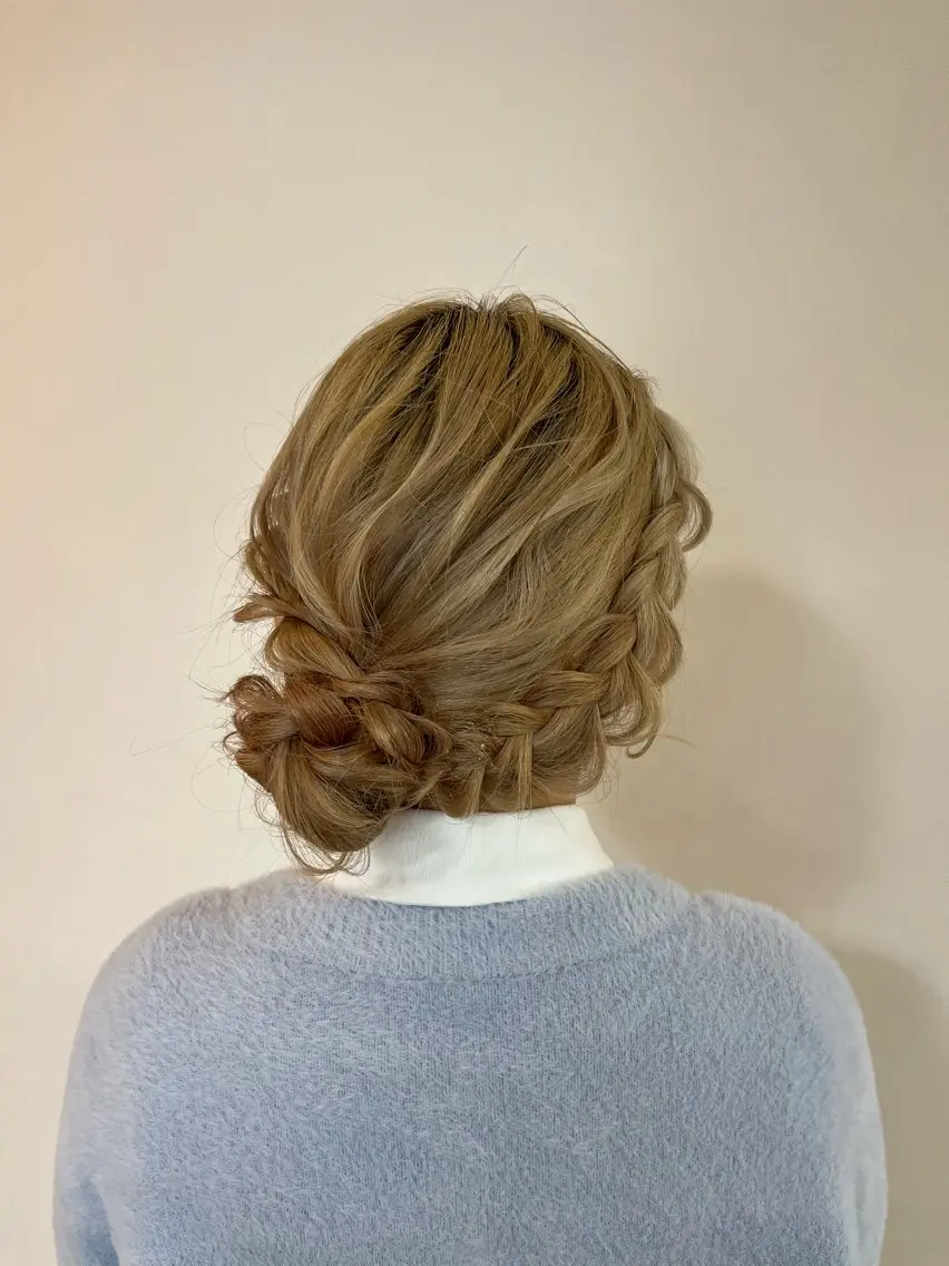 セミロング ヘアアレンジ ヘアセット 外川 生純美ೀ🌝のヘアスタイル