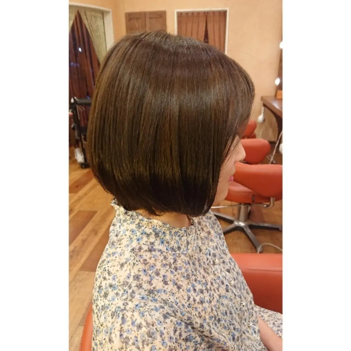 カラー ミディアム アッシュ 透明感カラー 香取 里実のヘアスタイル
