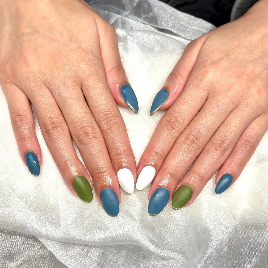 ネイル フレンチネイル ラメ(グリッター) マットネイル 黄色 XIINH NAIL SALONのネイルデザイン