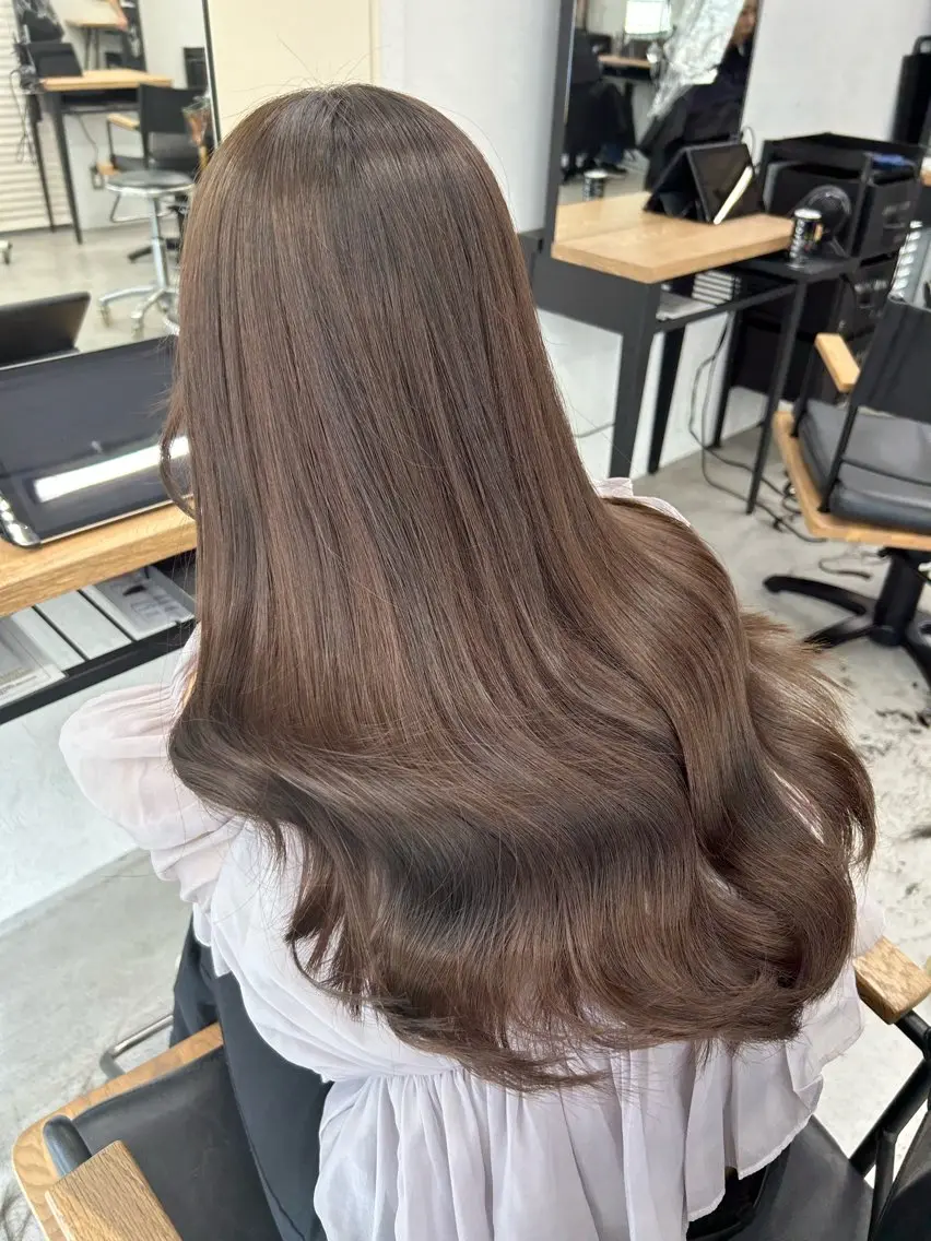 ロング カラー ブリーチ ダブルカラー ブリーチなしカラー トリートメント RYOSUKE ハイトーンのヘアスタイル