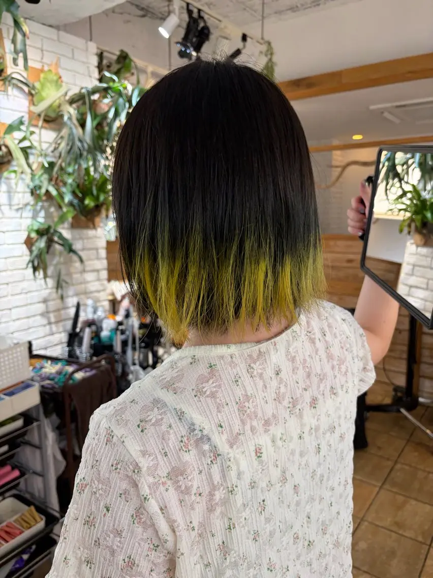 カラー Mimosa ︎✿HINATA︎✿のヘアスタイル