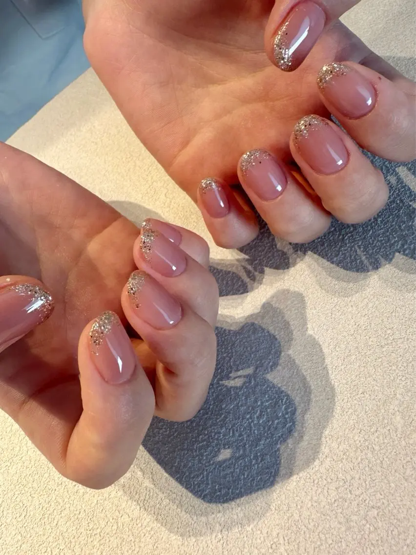 ネイル グラデーション ラメ(グリッター) ラメグラデーション ワンカラーネイル ハンドネイル Baden Nail ﾊﾞ-ﾃﾞﾝ ﾈｲﾙのネイルデザイン