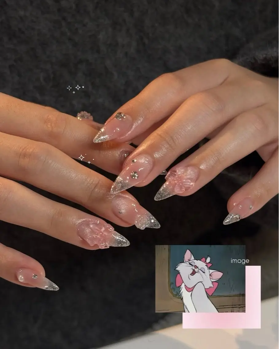 ネイル 長さ出し キラキラネイル 韓国ネイル ロングネイル マグネットネイル ハンドネイル Josie nail salonのネイルデザイン