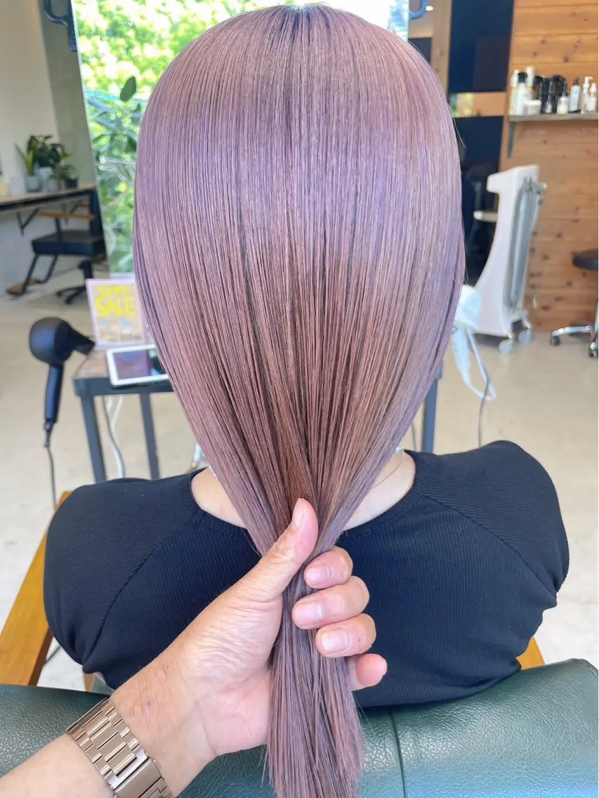 ロング ヘアカラー トリートメント カラー/ダブルカラー グレイカラー椿こはなのヘアスタイル