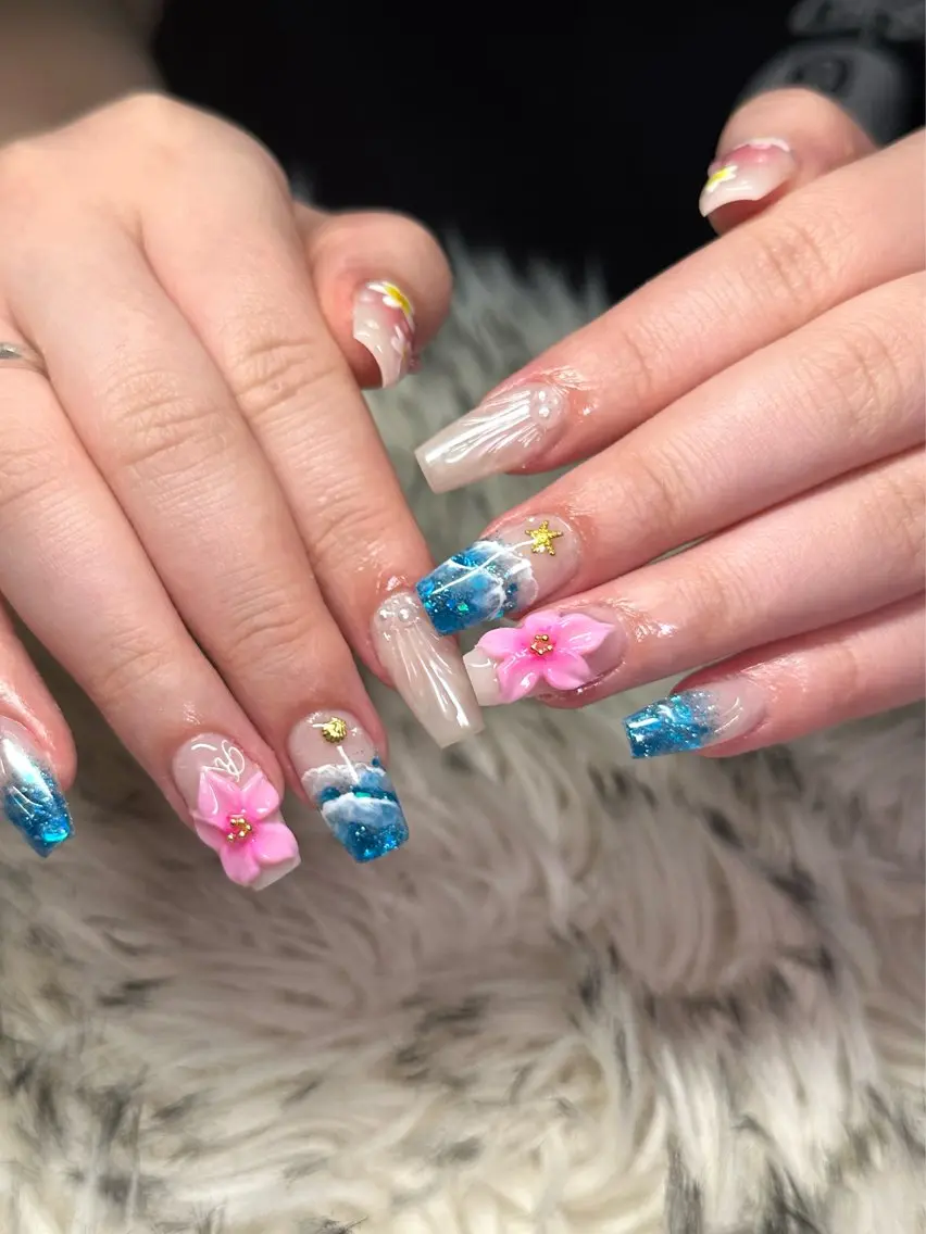 ネイル ハンドネイル nes.nail★ AYANOのネイルデザイン