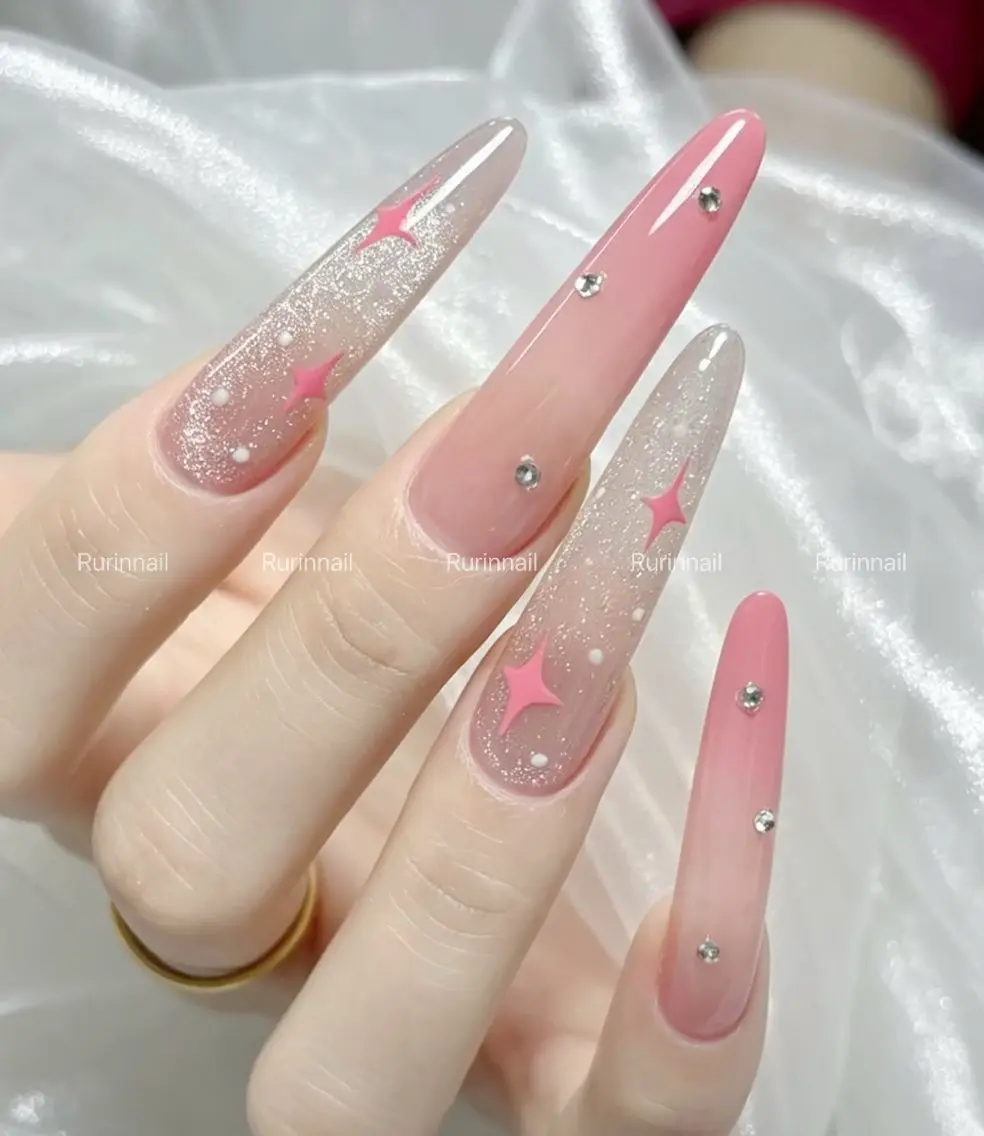 ネイル ハンドネイル ルリン サロン💅のネイルデザイン