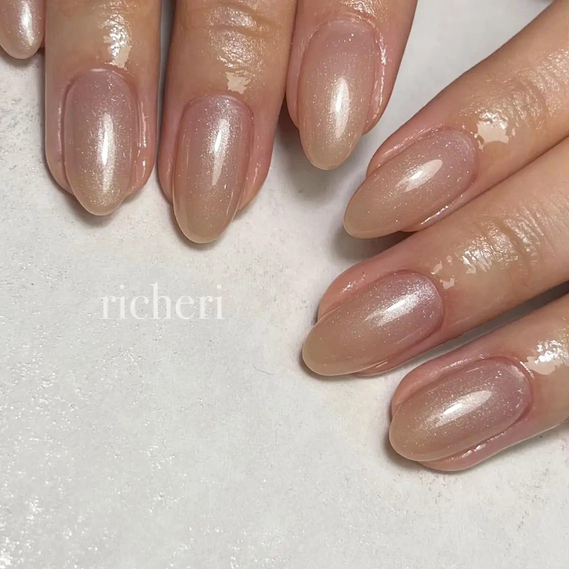 ミディアム ネイル ハンドネイル richeri beautyのエステ・リラクイメージ