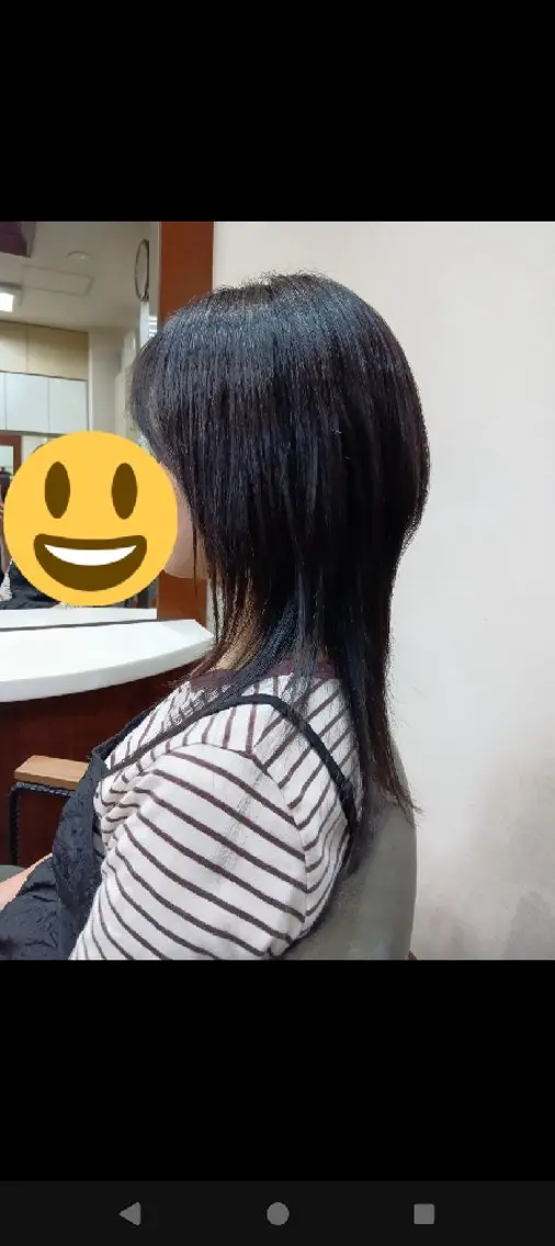 セミロング ホリウチ リョウコのヘアスタイル