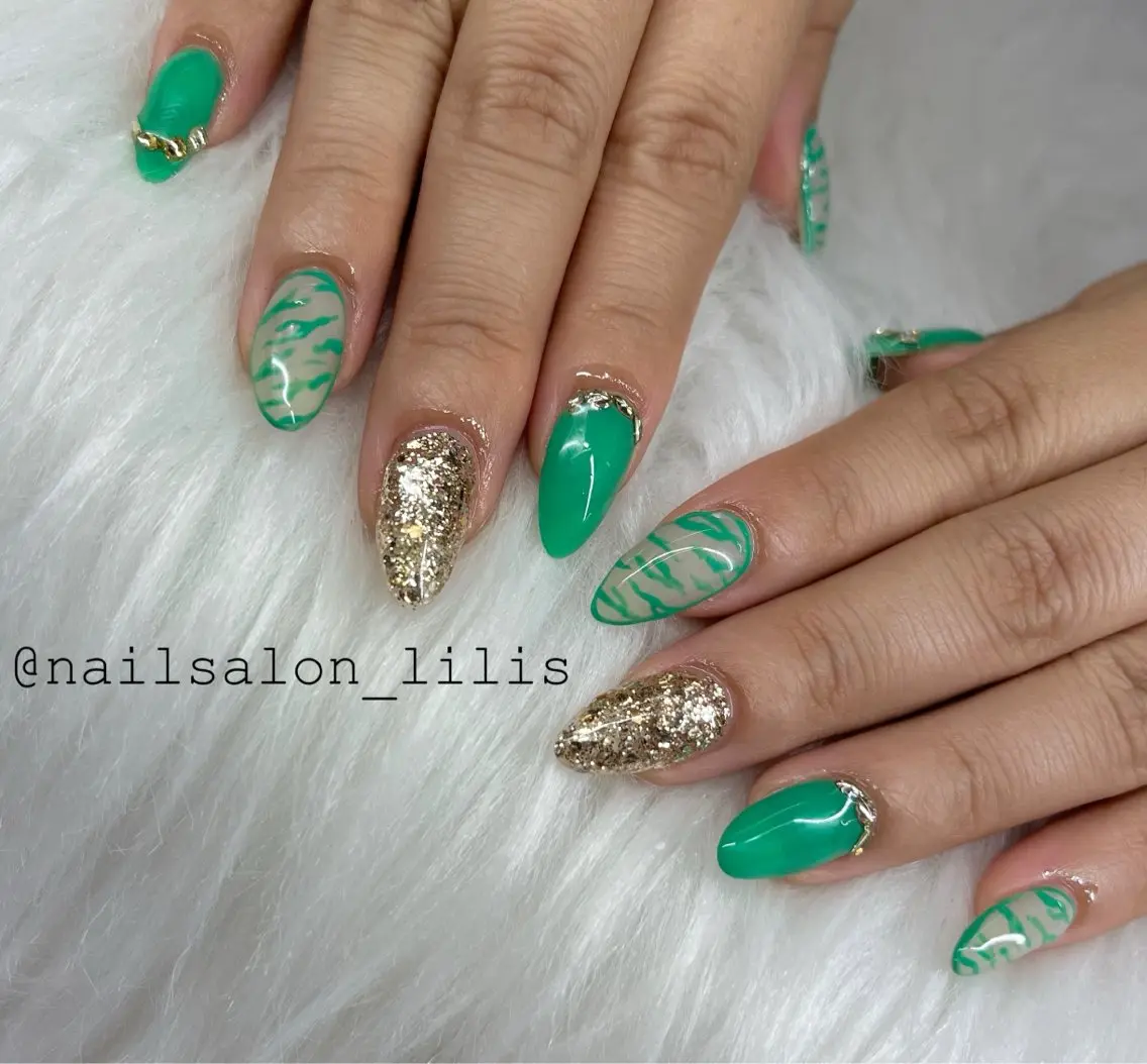 ネイル ハンドネイル nailsalon Lilisのネイルデザイン