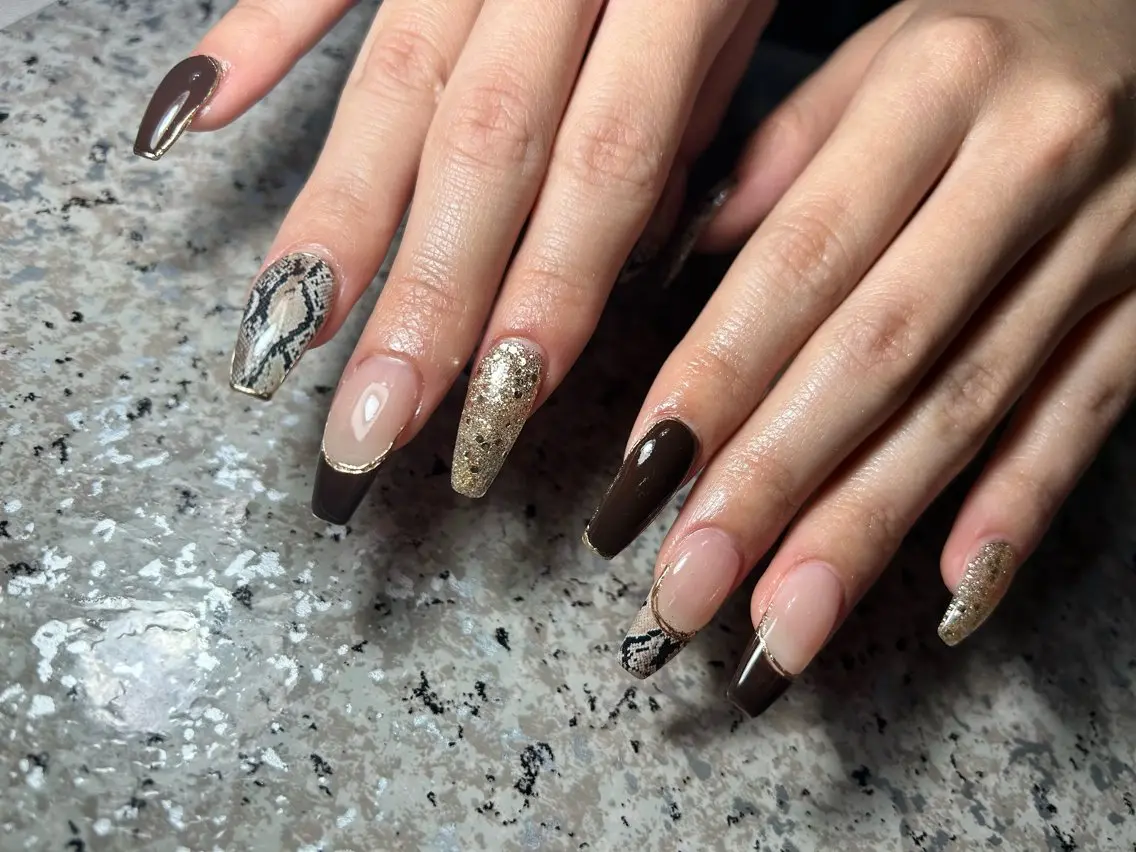ネイル ハンドネイル nailroom‪ sb‪‪𓈒𓂂𓏸のネイルデザイン
