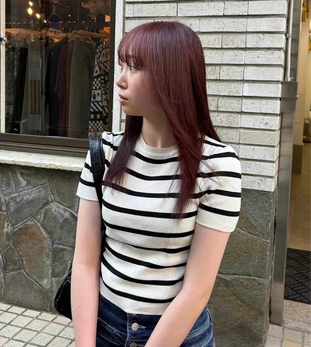 カラー 吉野 新菜のヘアスタイル