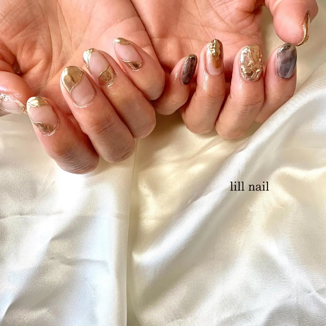 ミディアム pllia beautyのネイルデザイン