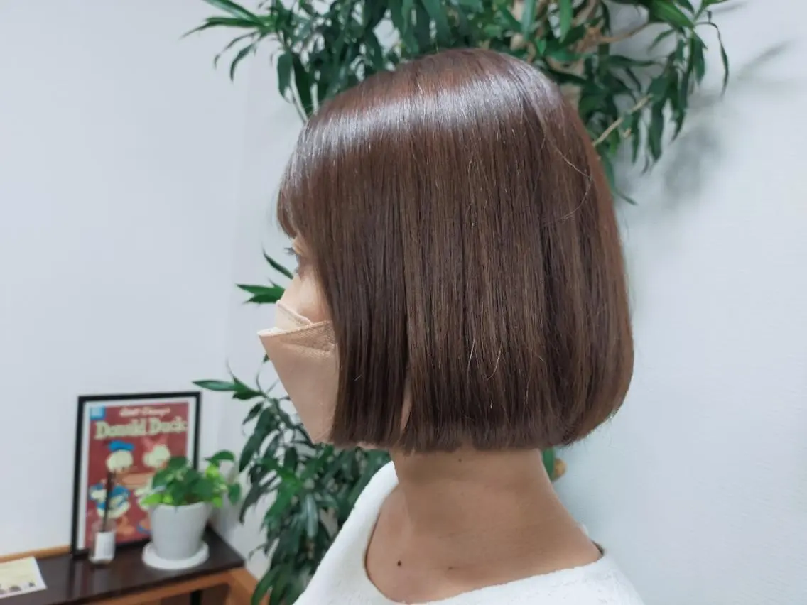 ミディアム カラー ボブ ﾍｱ×ｶﾌｪKUMA KOSMOのヘアスタイル