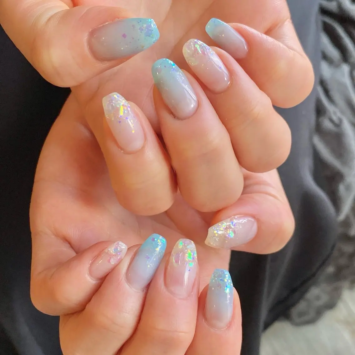 ネイル ラメ(グリッター) ラメグラデーション 夏ネイル Loca.nails Kasumiのネイルデザイン
