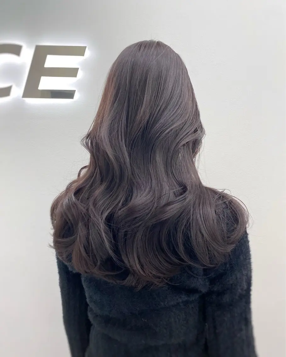 ロング カラー ヘアカラー 大人っぽ韓国レディ レイヤー🤍渋谷のヘアスタイル