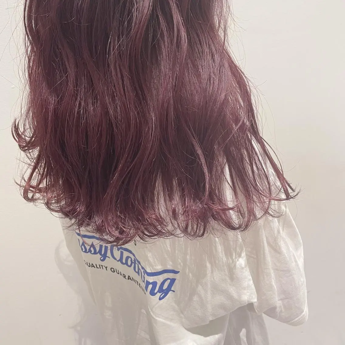 ロング カット ヘアカラー 佐々木 芽衣のヘアスタイル