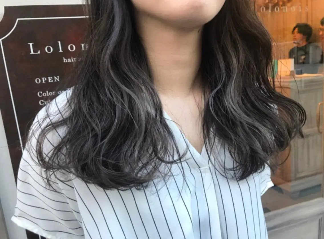 セミロング カラー パーマ ヘアアレンジ カット ヘアカラー トリートメント 韓国♡ハイライト ♡YURIのヘアスタイル