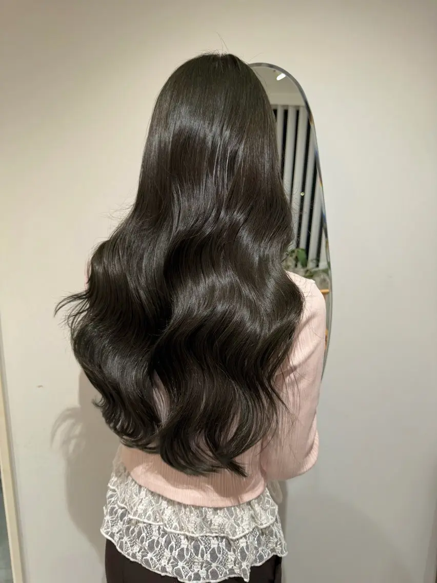 ロング ヘアカラー ボブ knock なお 烏丸御池のヘアスタイル
