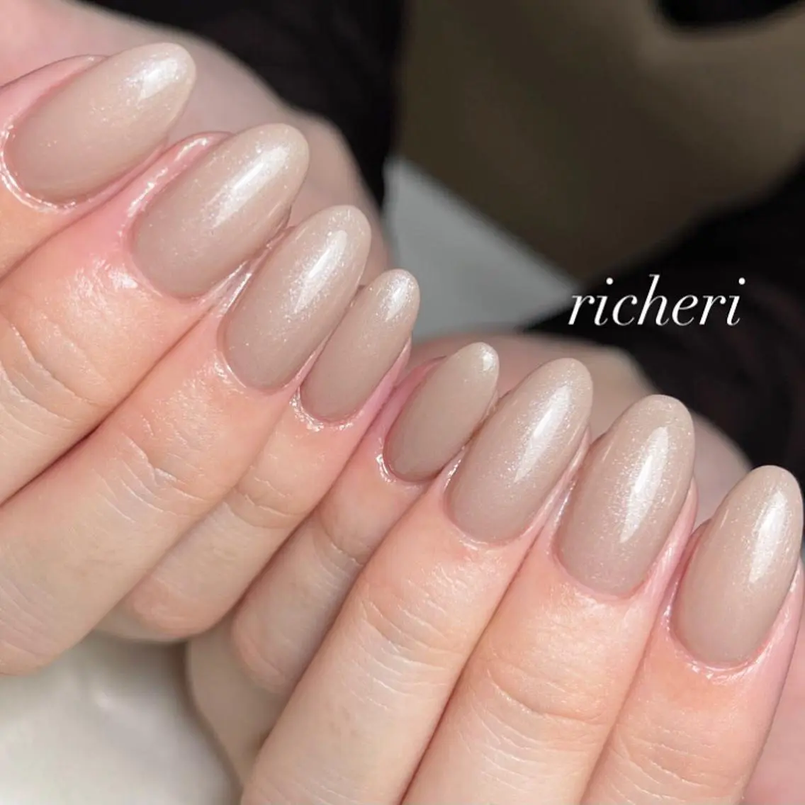 ミディアム ネイル ハンドネイル richeri beautyのネイルデザイン