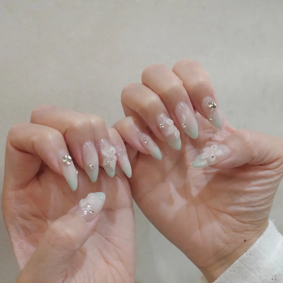 ネイル ハンドネイル reika .のネイルデザイン