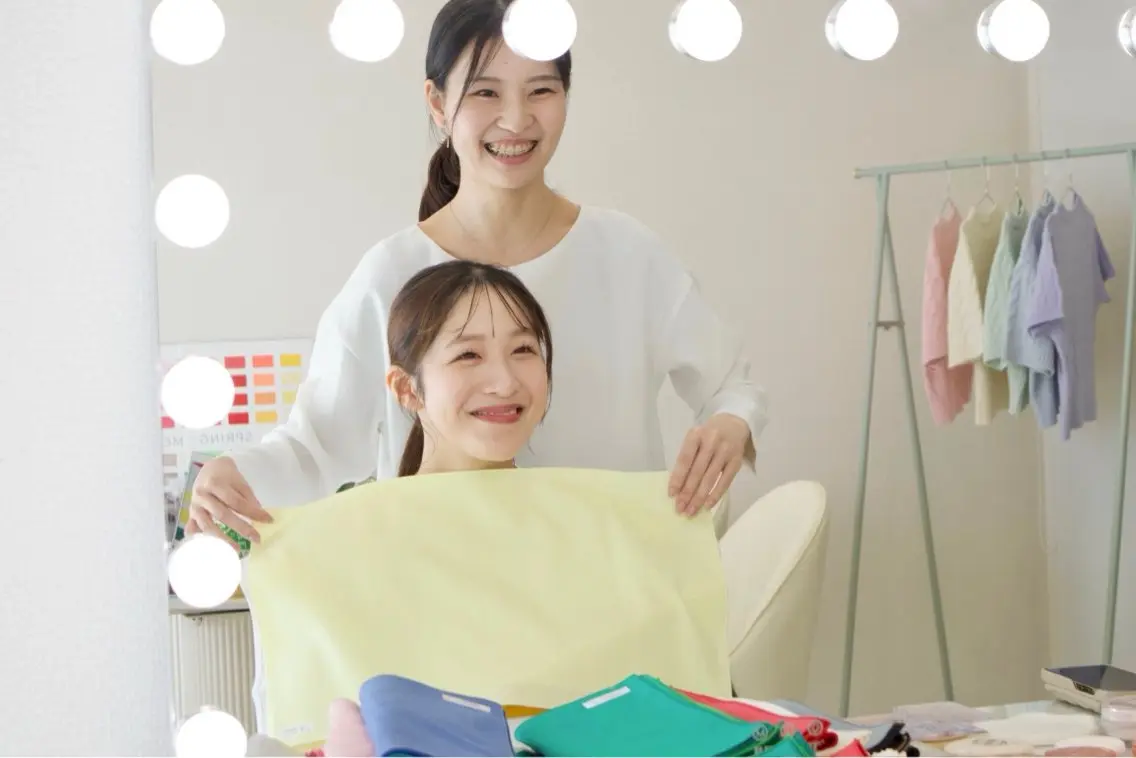 パーソナルカラー診断90分♪自分に似合う色・肌が綺麗に見える色が分かる★コスメ色味チェック&アドバイスシート付きの写真