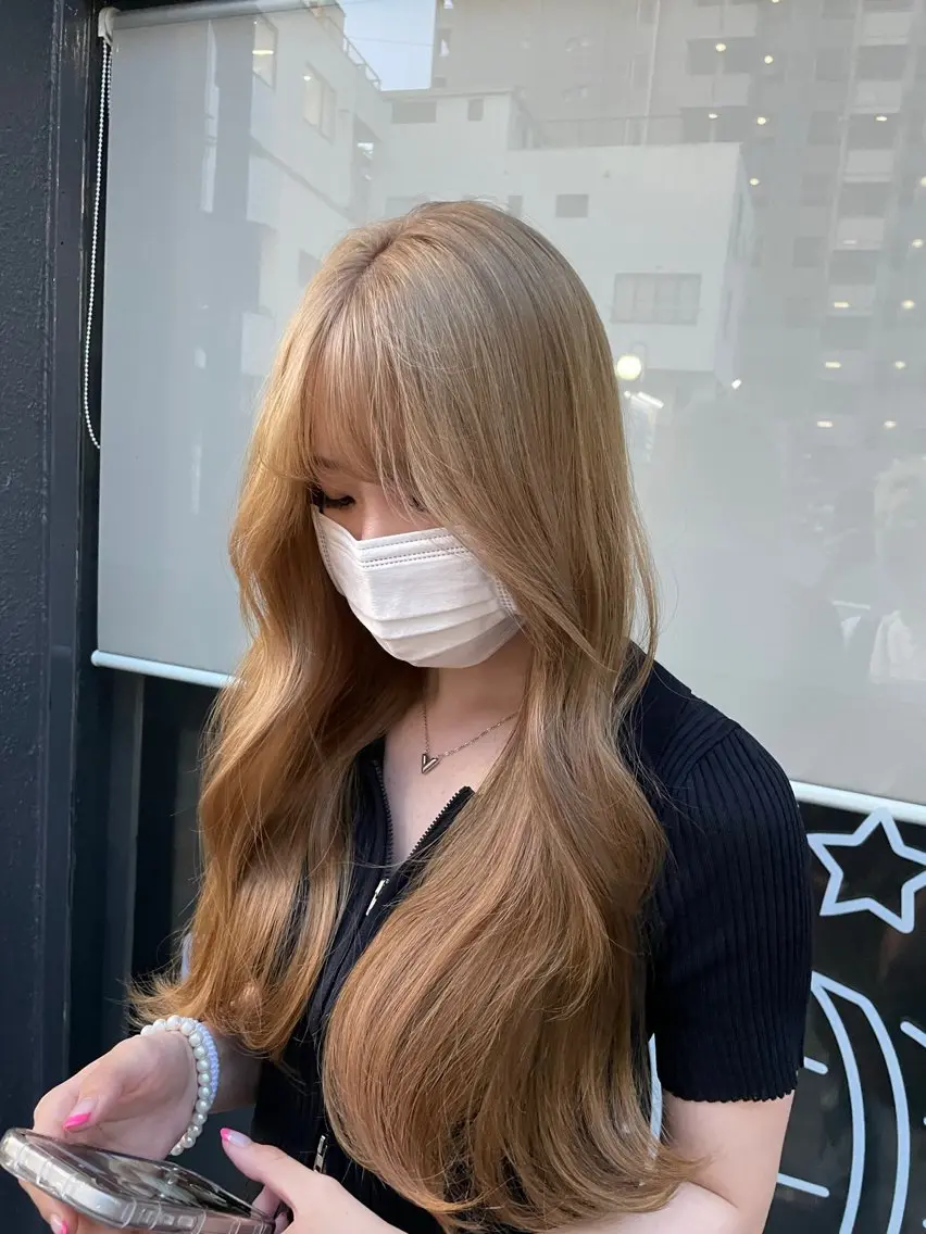 ロング カラー ブリーチ ダブルカラー 髪質改善 カット ヘアカラー トリートメント ヘッドスパ ヘアセット ️💕淡いハイトーン 💕︎︎ひかるのヘアスタイル