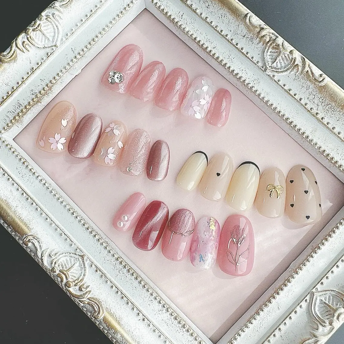 ネイル 桜ネイル オフィスネイル シンプルネイル 春ネイル その他(ネイル) 名倉 なな子のネイルデザイン