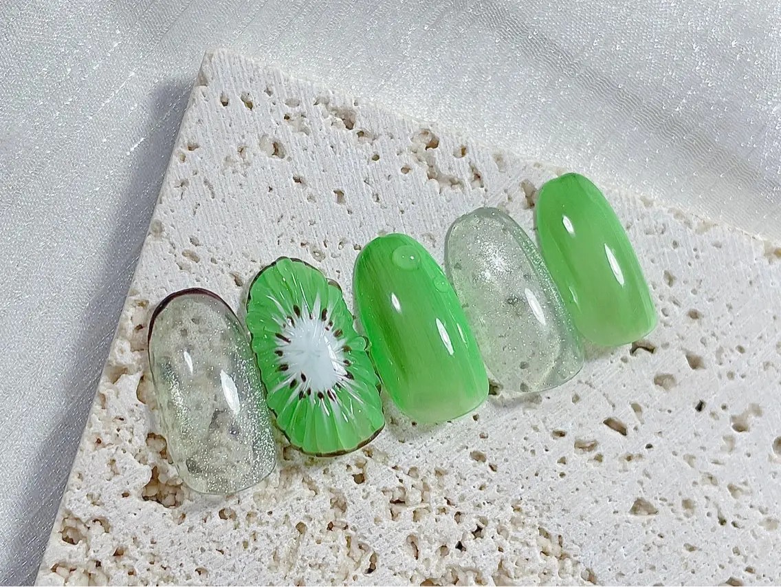 ネイル ジェルネイル オフィスネイル パラジェル 夏ネイル ハンドネイル kiki nail &brow二子玉川のネイルデザイン