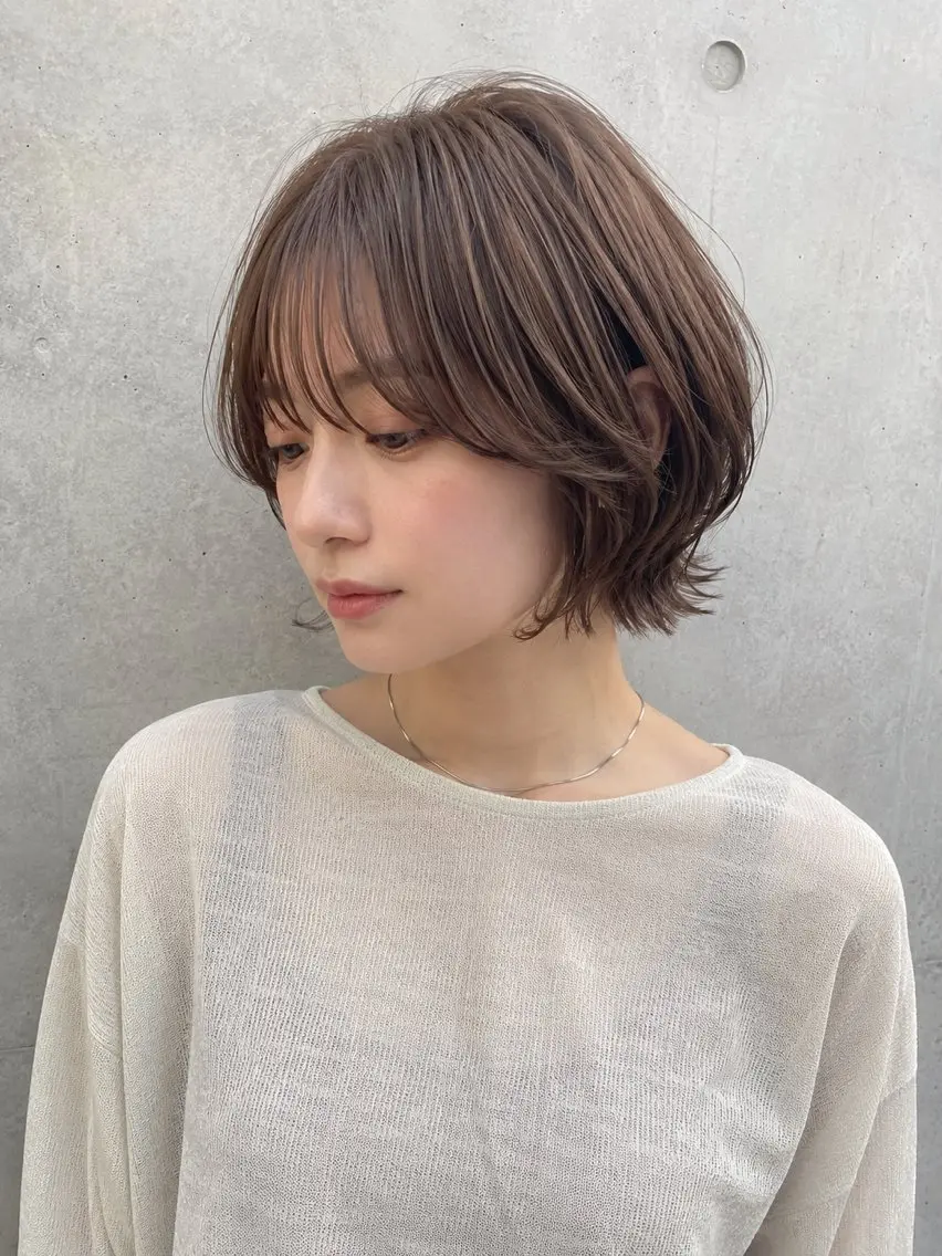 ショート くびれヘア 顔周りカット 髪質改善 韓国風ヘア 似合わせカット 束感まつ毛/透明感 Yuuka🤍🫧のマツエク・マツパデザイン
