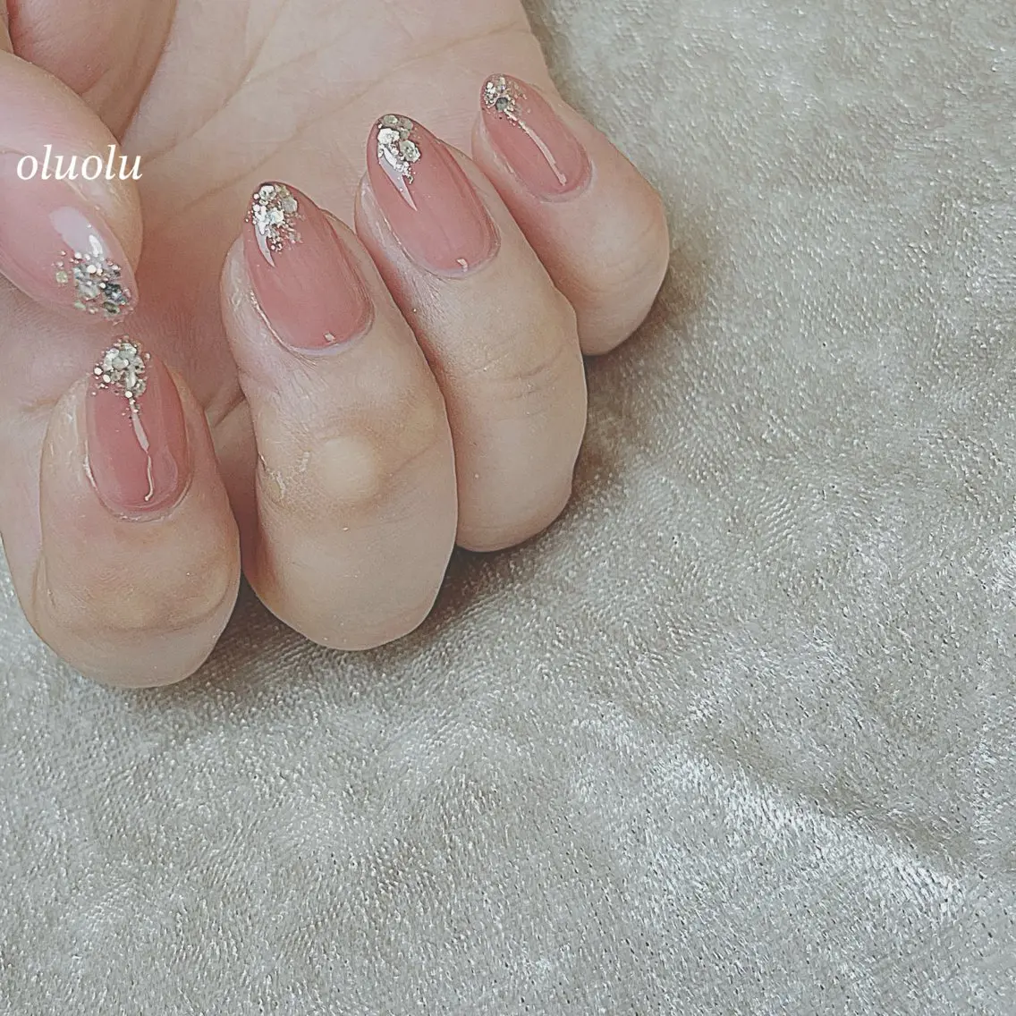 ネイル アートネイル フットネイル ラメ(グリッター) ニュアンスネイル オフィスネイル 大村 紬華のネイルデザイン
