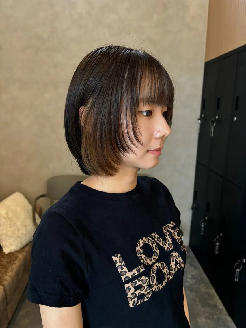 ショート カラー ボブレイヤー ボブ レイヤーカット 透明感カラー/ボブ/ レイヤー/モモカ🎀のヘアスタイル