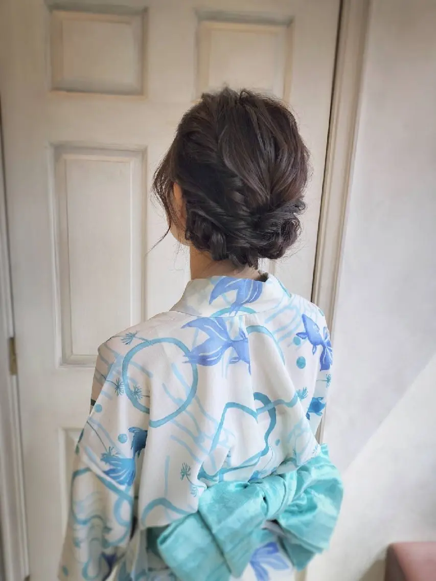ヘアアレンジ ミディアム Watanabe. cのヘアスタイル