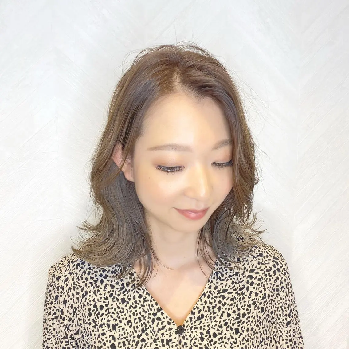 ミディアム カット ヘアカラー トリートメント 🌟モテ髪ショート 🌟店長　津賀涼のヘアスタイル