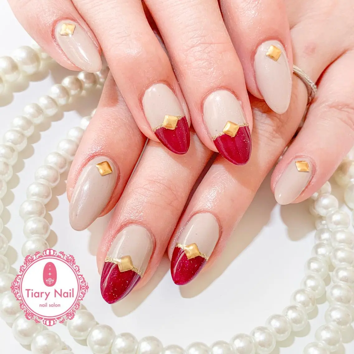 ネイル 桜ネイル 成人式 オフィスネイル 💗🪽Tiary Nail🪽💗のネイルデザイン
