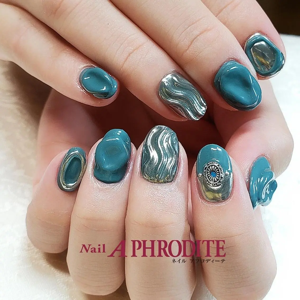 ネイル Nail  Aphroditeのネイルデザイン